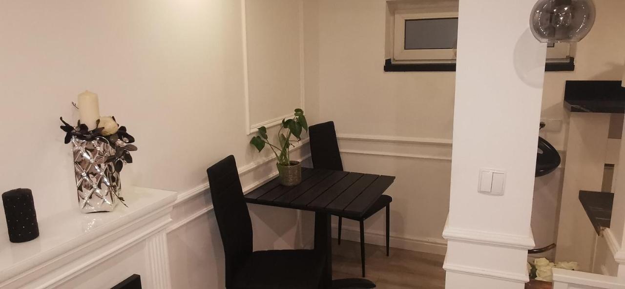 Apartamento Akacjowa 3 A Malbork Exterior foto