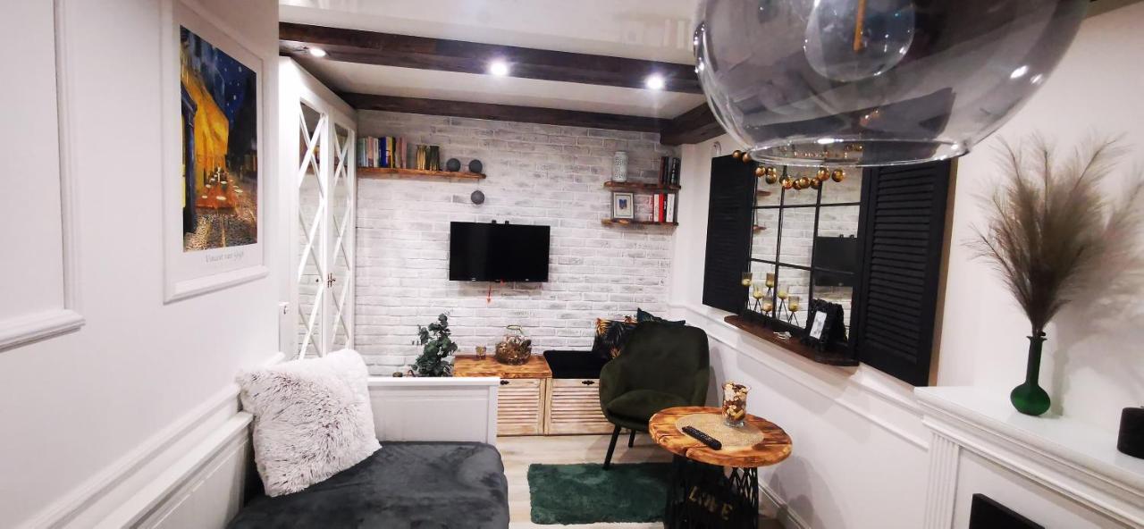 Apartamento Akacjowa 3 A Malbork Exterior foto