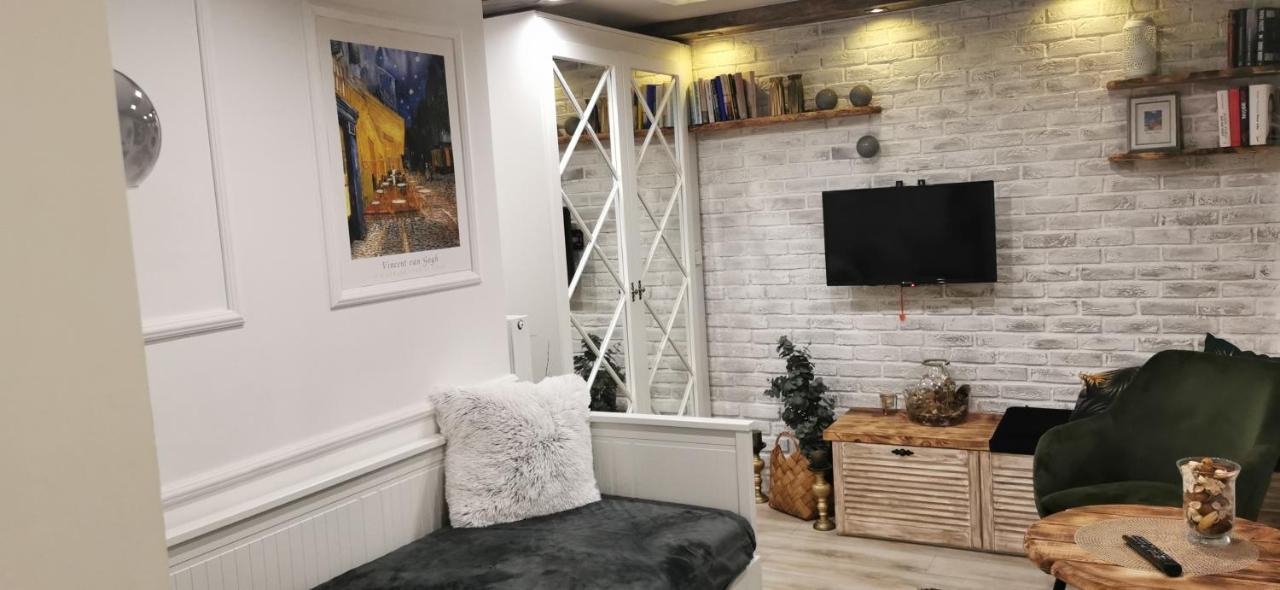 Apartamento Akacjowa 3 A Malbork Exterior foto